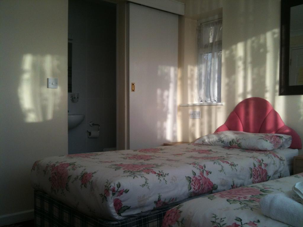 Hotel Victoria Грейт-Ярмут Номер фото