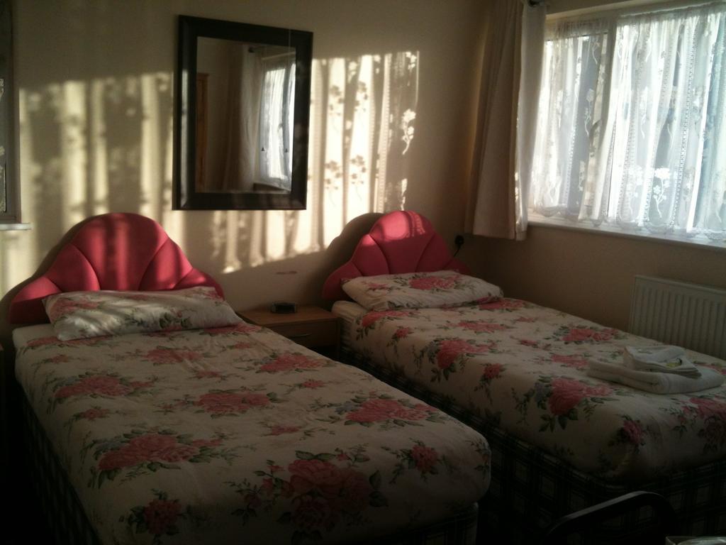 Hotel Victoria Грейт-Ярмут Номер фото